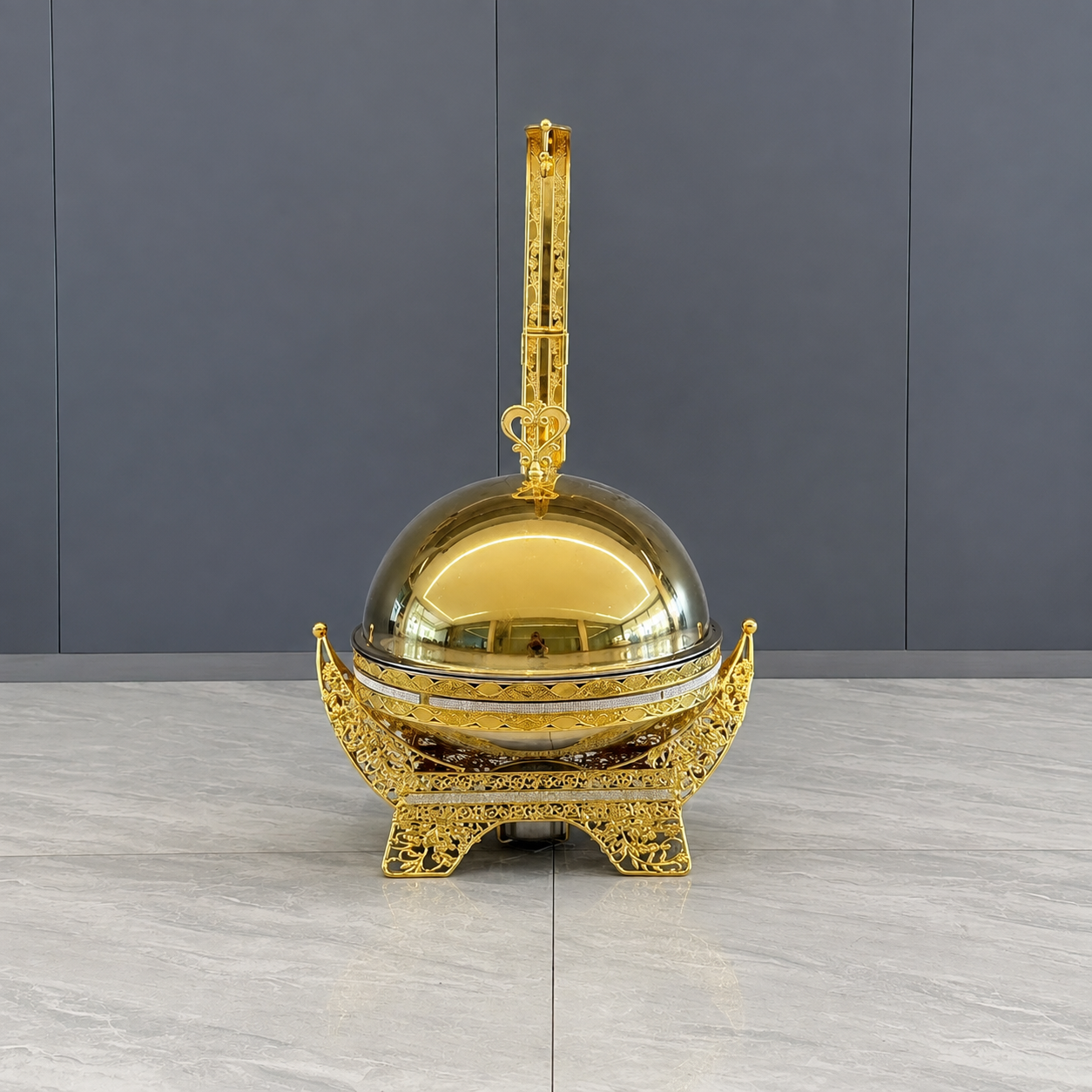 产品精修，锁定原图背景与场景，不去底不换背景，保持原背景光影、… - 图片创意预览