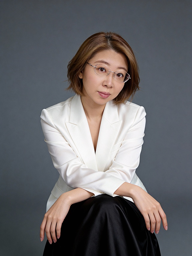 公司要拍形像照片，没想到稿定带来惊喜