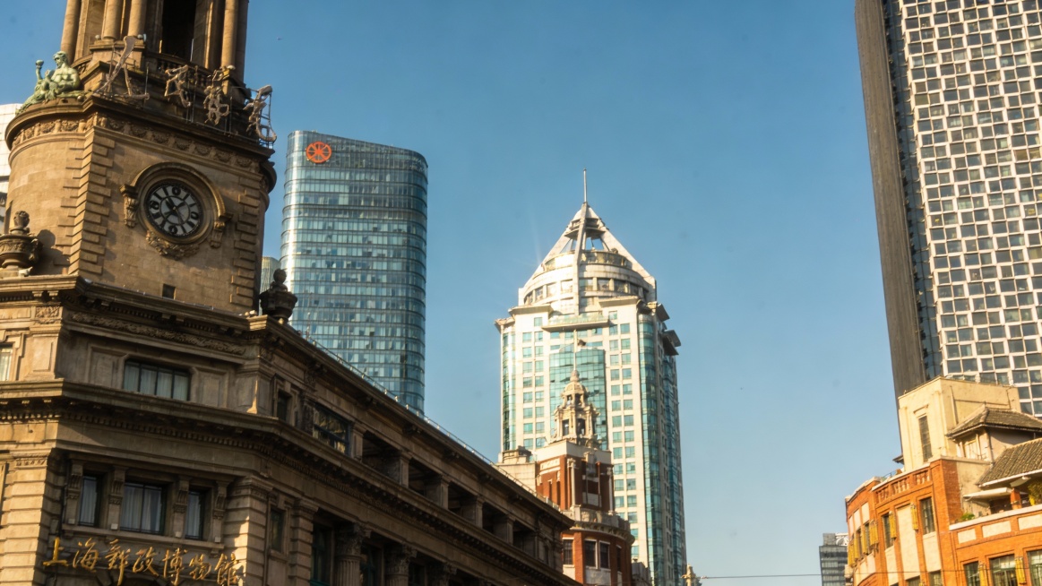 中景，外滩万国建筑博览群快剪：石材纹理、雕刻细节预览效果