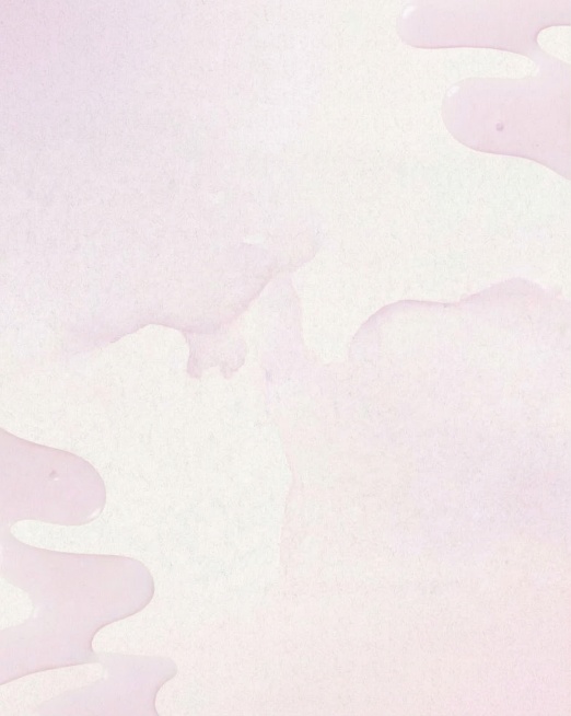 保留原图的淡粉紫色纹理背景，生成纯背景，去除所有文字、矩形框、人物图片和护肤品瓶子，保持背景的质感和纹理和原图保持一致预览效果