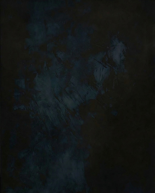 擦除画面中的花朵和花茎，只保留深色纹理背景