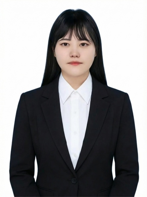 生成职业照预览效果