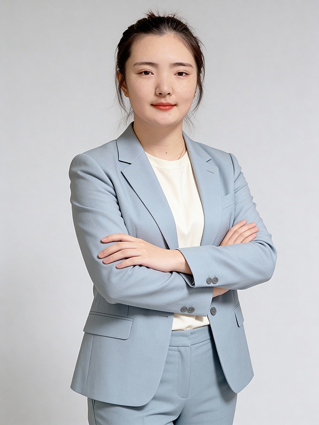 把头发散下来，脸变小一些