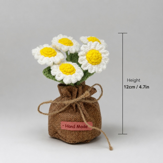 [主图-4] Handmade crocheted daisy potted size display. Light gray background. Keep product appearance预览效果