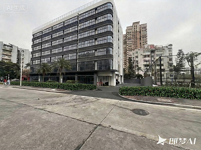 请对图中矮株黄杨，进行更换绿植为其他同类型高度植物，不要是花类的