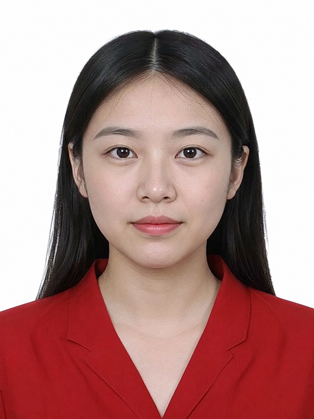 从这张海报中提取右下角教师资格证上的人物头像照片，将人物头像原图单独输出，保持原始证件照的真实样貌，红色衣服，深色长发，无美颜无滤镜，保留原始画质和肤色。只输出人物头像部分，背景为纯白色。