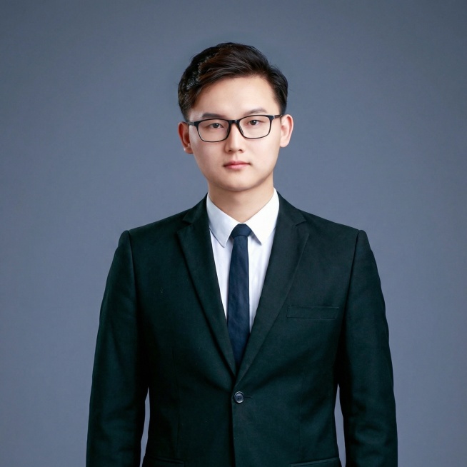 生成人物正装照，双臂垂直两侧预览效果