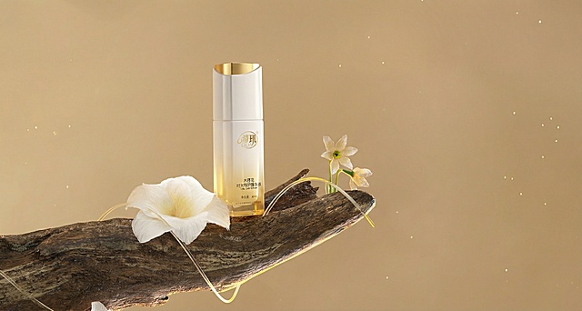 图2融入图1树枝上