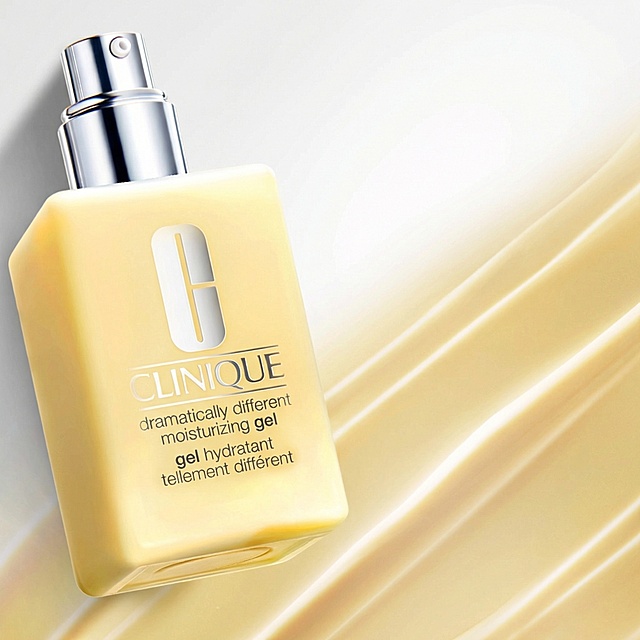 去除图片中的所有文字，保留产品和背景的视觉效果