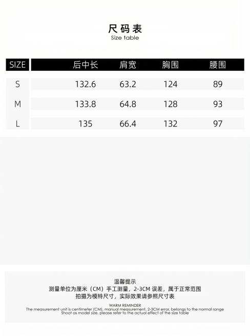 完全模仿参考图的版式排版生成尺码表，标题是尺码表 Size table，表头为SIZE、后中长、肩宽、胸围、腰围，表格内容包含S、M、L，数据如下：
S: 后中长 132.6, 肩宽 63.2, 胸围预览效果