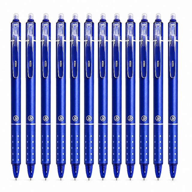[主图-1｜亚马逊合规白底首图·产品身份] 本张产品为「12 Pack Erasable Gel Pens 0.5mm Retractable Blue Ink Smooth Writing Pens for School Office Home」，即 12 支一组的蓝色按动式可擦凝胶笔（该名称仅作内部标识，画面中不得出现任何文字）。

[统一基调] 干净克制的北美 Amazon listing 风格，商业摄影质感；背景主色纯白到极浅冷蓝（#FFFFFF—#F2F6FC）；标题字色深海军蓝 #0B2A5B，辅助字色石板灰 #5A6478，强调色为笔身同款宝蓝 #1E4CD7；全套只用一种几何无衬线字体（Inter/Helvetica 类），仅通过字号层级区分，辅助小字比标题小 50% 以上；卡片与图标统一为白色圆角卡片 + 1px 浅蓝描边 + 极轻投影，线性图标统一宝蓝描边；所有可见文字均为英文、横排、无逗号、无中文、无促销价格。

[画面] 12 支蓝色按动式可擦凝胶笔竖直并列排成完整一排，笔顶白色橡皮头朝上、锥形笔嘴朝下，正面微俯视角，12 支全部完整入镜、不切割、无遮挡、间距均匀，整体占画面 85%—88%，居中略偏上。严格保持输入图产品外观：宝蓝色半透明圆柱笔杆、杆内可见蓝色笔芯、笔身中部一枚圆形白色标志图案、笔身下段密集点状防滑纹与白色圆点装饰、银色金属笔夹、顶部白色橡皮头与透明按压结构、锥形笔嘴与 0.5mm 笔尖，每支笔的长度与粗细比例、12 支的数量关系全部与输入图一致；不新增包装盒、笔袋、贴纸或任何配件，不改变笔身颜色深浅。

[光影质感] 均匀柔和的商业棚拍主光配两侧补光，笔身圆柱面呈现长条细腻高光与半透明笔杆的内部透视，底部为极浅灰接触阴影，背景纯白无渐变、无纹理、无环境物。

[配色] 画面仅由产品本身的宝蓝色、白色与浅灰阴影构成，干净利落。

[文字版式] 本张不加任何文字、数字、图标、卡片、边框、角标、水印与 logo，保持纯白底纯净。

[输出要求] 1:1 正方形 2048×2048，产品清晰锐利、边缘干净、数量准确。负向：不得出现文字、水印、平台 logo、装饰边框、多余道具、笔数量错误、笔身变形、颜色偏差、笔尖模糊、悬浮、穿模、粘连、环境物。