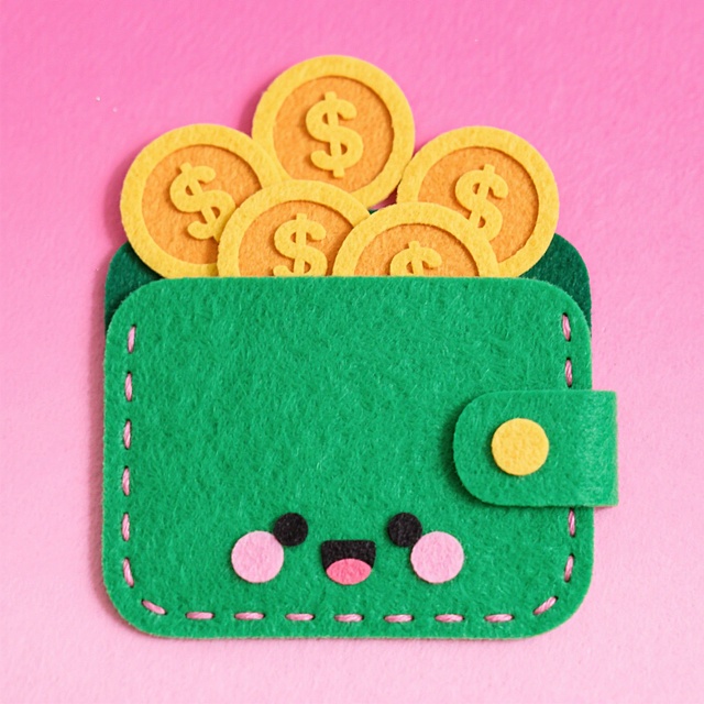 可爱感十足的卡通钱包，拟人化设计搭配拼贴风面料质感，绿色绒布与金色硬币呼应，萌趣十足，适合节日财气主题。