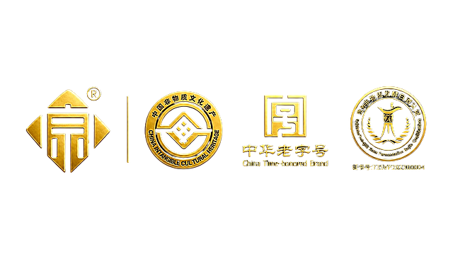 将背景改为纯黑色，所有图案（四个荣誉标识/logo徽章）保持烫金效果，金色金属光泽质感。同时提高图片整体清晰度，细节更锐利，画质更高清。图案的形状和内容保持不变，黑金配色高端大气，2K高清