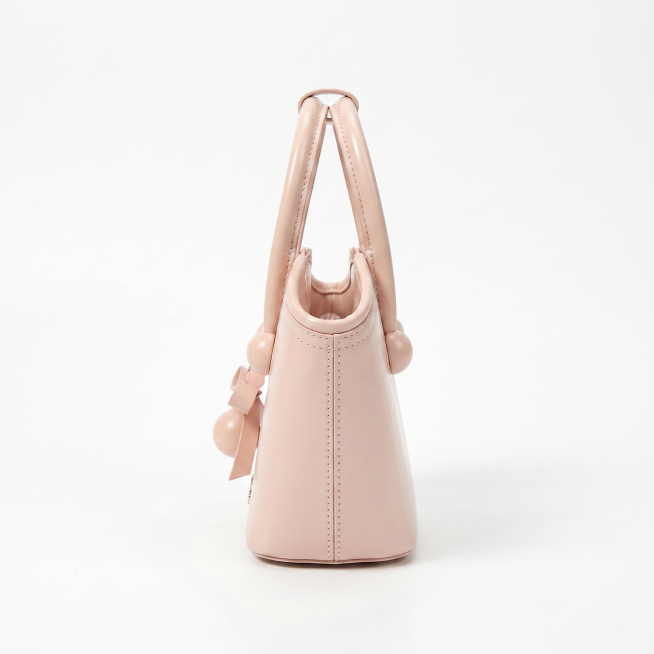 Side view, High Definition, Natural Soft Light, Clean seamless white background, mini tote bag side预览效果