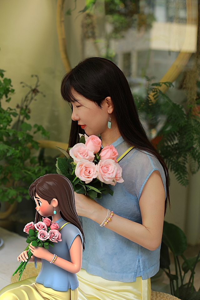 清新甜美，2D&3D混搭风，拟人化角色与真人互动，手捧玫瑰，营造温馨节日氛围。