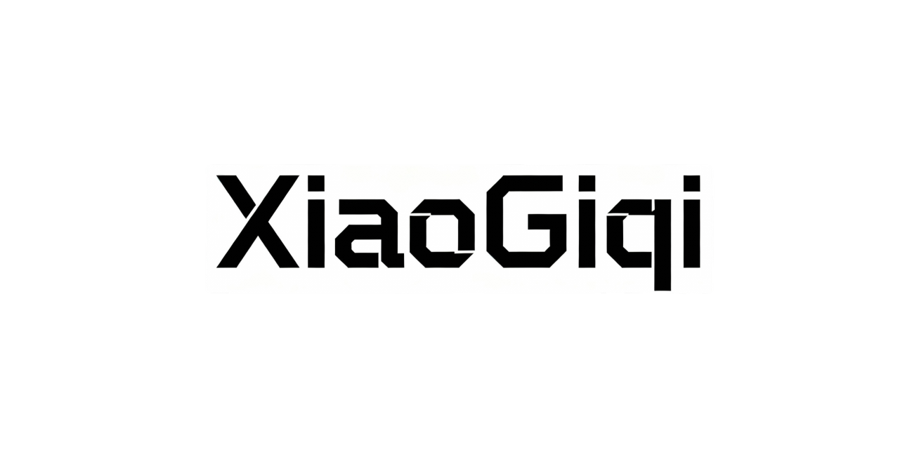 生成一个XiaoGiqi的平面水印logo，黑色字白色底（有科技感的艺术字体）预览效果