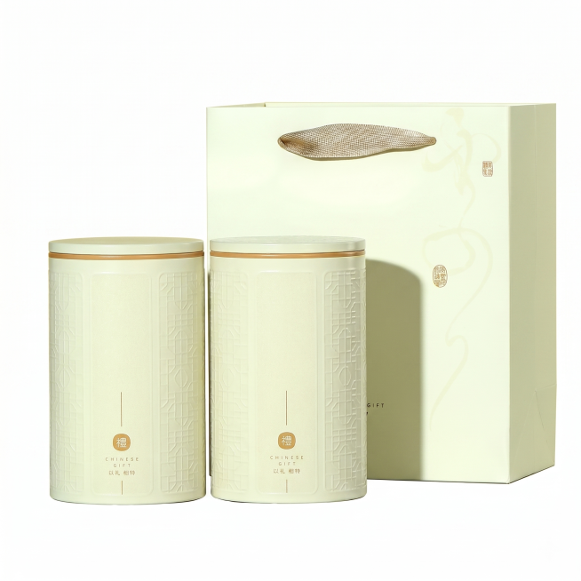 完美白底图, 绝对 #FFFFFF 纯粹白底填充
仅保留商品主体（双茶叶罐+礼盒）本体，删除所有非商品元素，必须保留原有商品数量、整体摆放位置
严格保留原图产品外观：两个圆柱形米白色茶叶罐在前，长方形预览效果