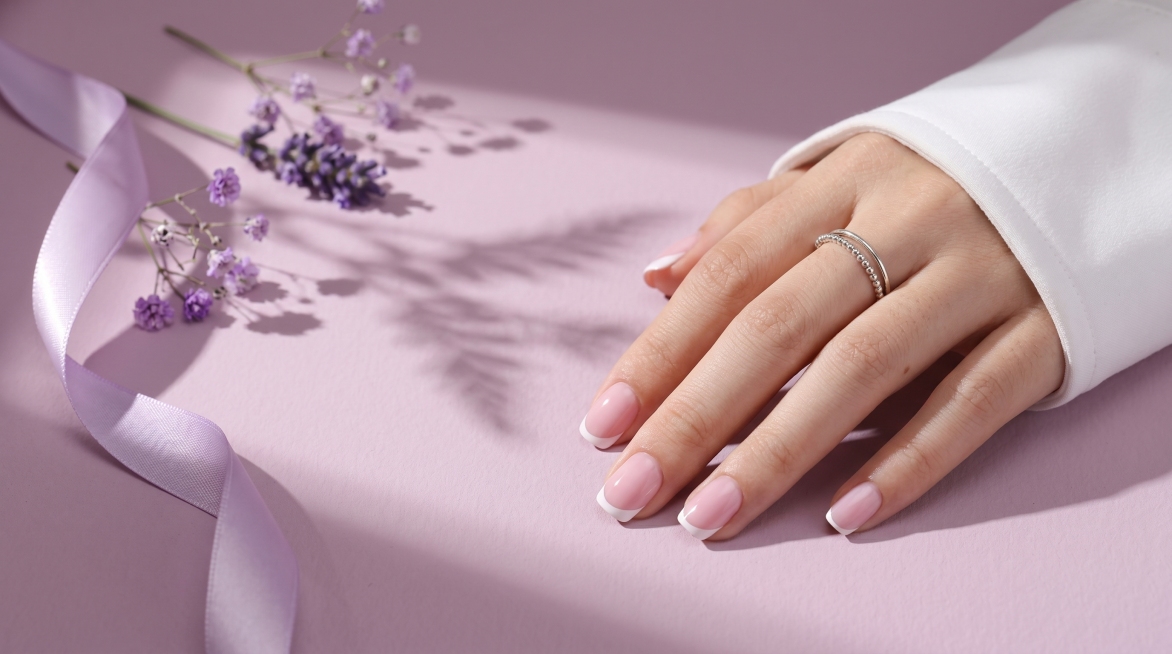 Premium beauty nail art commercial photography, soft muted lavender matte texture backdrop, with del预览效果