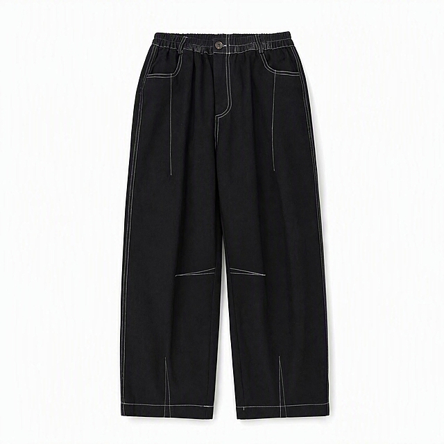 产品精修，产品置于纯白背景上，专业商业棚拍光，5500K标准中性白光，轮廓光，体积光，曝光正确，强烈真实立体感，提亮黑色/深色区域的结构层次，拉开明暗过渡，恢复部件边界、接缝、转折面和厚度关系，避免一片死黑但保持原图深色属性，接地处保留干净浅淡的自然接触阴影，严禁大片投影、脏灰阴影和悬浮感，主体居中，商品完整入画不裁切，商品外轮廓视觉体量约画面60%-80%，四边均匀留白约10%-20%，严禁满幅铺满与贴边顶满，极致超清画质，细节清晰锐利，商业级实拍质感，保留原图真实材质与结构细节，明显提升商品表面洁净度，清理灰尘、污渍、指纹、油污、胶痕和霉点，让表面从脏旧发闷变为干净可售卖状态，智能平整皱褶、压痕、塌陷和鼓包，裤管捋直，整件裤子横平竖直有模有样，布艺保留自然柔软体积和材质纹理，修复服装袖口、下摆、肩线、领口和侧边的锯齿、阶梯状边缘、抠图毛边和断边，边缘保持自然布料厚度、缝线走向和柔和纤维过渡，禁止硬切边或塑料感，基于原图材质恢复纹理、颗粒、折射、高光、柔韧折痕、透明边线或工艺细节，避免糊成塑料感，去除非售卖主体杂物、衣架、挂钩、夹子和临时支撑物，严禁误删商品结构，锁定原图商品颜色，颜色以输入图为唯一参考，分段部件颜色边界按原图锁定，锁定原图商品轮廓、件数、部件位置、连接关系、标签文字和可见功能细节，只做精修不重绘结构，规整平铺，左右版型对称，裤腰水平，裤管自然平直且长度一致，裤身版型与原图一致，门襟/中线垂直居中，纽扣、口袋、明线缝线位置不改，去除衣架、挂钩、夹子和临时支撑物，拒绝立体穿着感，锁定扣件、纽扣等敏感细节的颜色、材质、形状、位置、数量和连接关系，布艺/纺织质感自然，编织方向清晰，纤维层次丰富，柔软感真实，正视图，严格保持原图透视，严禁扶正，严禁镜像翻转，比例1:1