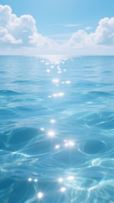 超写实风格的海面背景，清澈透明的渐变蓝色海水，水面波光粼粼，阳光透过海水形成明亮的光斑和折射纹路，远处海天相接，天空中漂浮着蓬松的白色云朵，整体画面呈现出宁静、通透、充满光泽感的氛围，光影效果细腻，色彩和谐统一，海水质感真实，波浪纹理自然流畅。预览效果