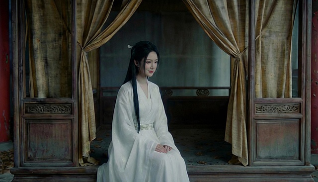 将旁边蹲着的女孩消除