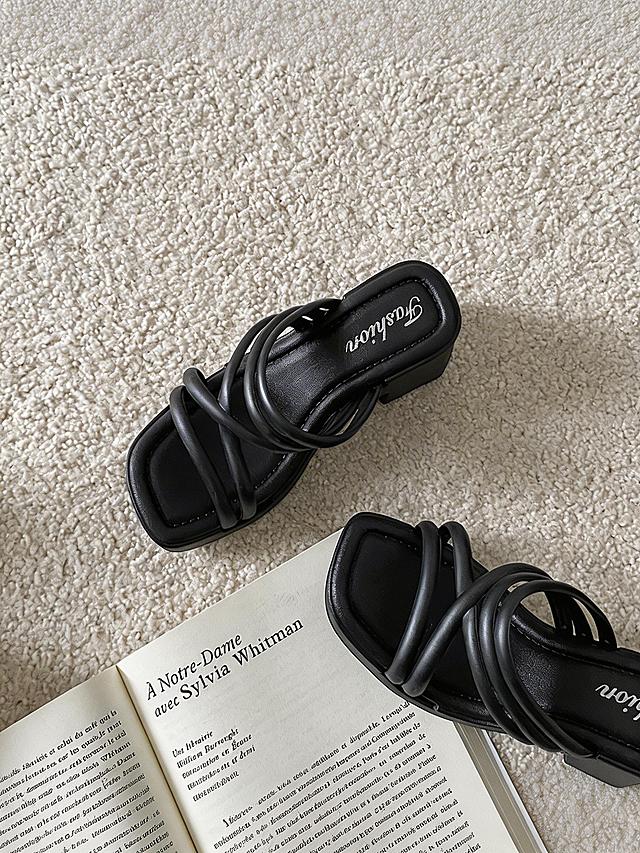 保持图片原有内容不变，仅将图片比例调整为3:4，不改变图片内容和画质