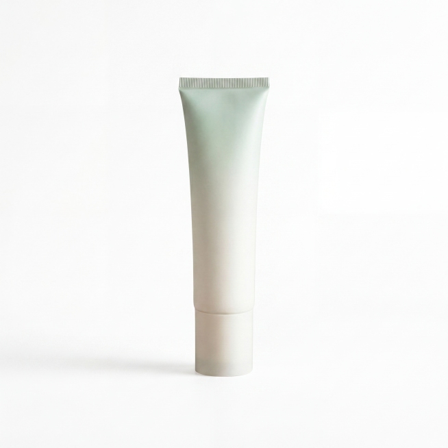 完美去底, 绝对 #FFFFFF 纯白背景, 仅允许商品接地处保留极轻接触阴影, 其余背景保持纯白纯净, 无噪点, 无马赛克, 无灰块
专业商业棚拍光, 5500K标准中性白光照明(严禁暖黄光导致偏色预览效果