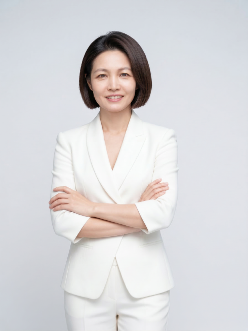 肤色美白一下，祛斑，色调明亮一点预览效果