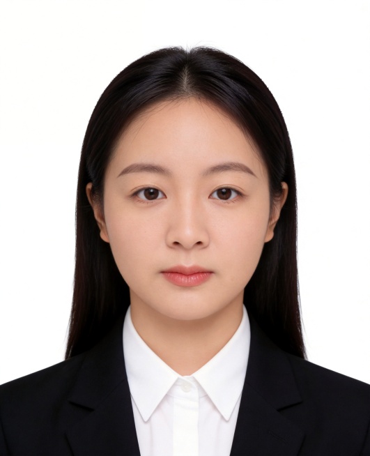 保留第一张图中人物脸型,年龄特征生成标准样式纯正面证件照;保留人物原有五官特征,仅将发型修改为柔顺黑色长直发,长度过肩;人物主体严格居中,头部大小与位置严格对齐第二张图,双肩水平平衡,面部中轴线对齐画预览效果