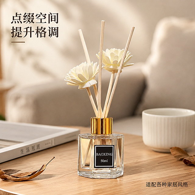 使用电商详情页技能根据商品图「图片1」生成1套详情页，参考图为，商品名称为 ，卖点为 ，适配平台为淘宝/天猫，图片比例为1:1，需求屏数为8张，模块包含 ，其他要求为
