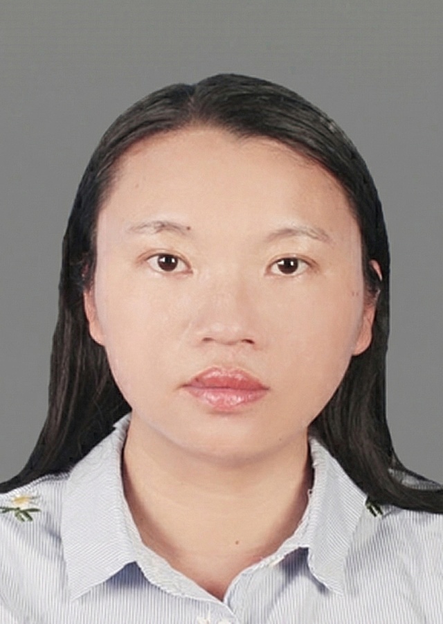 将图片底色修改成中灰色，人物不变