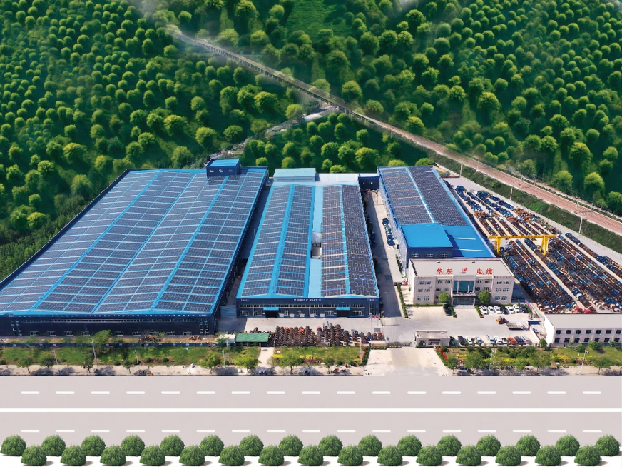 将左侧和右侧蓝色的车间顶部全部铺满太阳能光伏板，保持整体航拍视角和场景不变，保证光伏板排列整齐自然预览效果