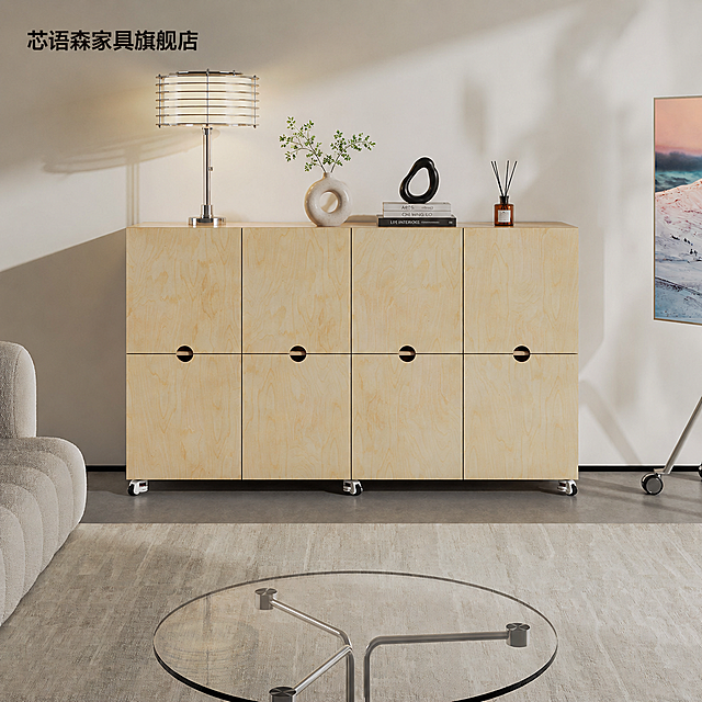 去掉左上角的logo和文字，替换为左上角的文字'芯语森家具旗舰店'；去掉图片中间的'XIAN INSTITUTE'水印文字；更换斗柜台面上的饰品，替换为简约现代风格的装饰摆件，如陶瓷花瓶、艺术雕塑、香薰、书籍等家居饰品，保持整体风格协调统一；保留斗柜、房间场景、光线、家具等其余所有元素不变，画面保持写实风格