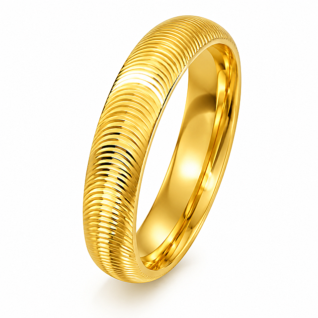 [主图-1] 金色螺纹戒指白底首图，突出产品主体与高级质感。
[统一基调] Amazon 1:1 纯白底首图风格，产品占画面85%以上，无任何文字、道具、水印、边框；珠宝商业精修质感，柔光箱高光+窄条轮廓光，金属边缘顺滑，表面无指纹、灰尘、划痕。
[画面] 画面正中央放置一枚金色螺纹纹理戒指，戒指为简约素圈款式，戒身表面有细腻的横向螺纹/车花纹理，金属光泽饱满，内壁光滑圆润。戒指以45°微倾斜角度摆放，完整展示戒圈形态与表面纹理，产品不被切割。背景为纯净的白色，无任何杂物。
[光影质感] 顶级珠宝棚拍光效，左右柔光箱均匀打光，顶部轮廓光勾勒戒身上边缘高光，戒身螺纹处形成细腻的明暗层次，金属反光真实自然，戒指底部有柔和的接触阴影，整体通透干净，无过曝发白。
[配色] 纯白背景 + 黄金色金属主体，色彩纯净，白平衡准确，金色不发青不发灰。
[文字版式] Amazon 首图无任何文字、Logo、标签或装饰元素。
[输出要求] 2048x2048 像素 1:1 正方形，2K分辨率，产品清晰锐利，纹理细节可见，无变形、无错字、无模糊、无杂乱背景、无水印、无平台Logo。