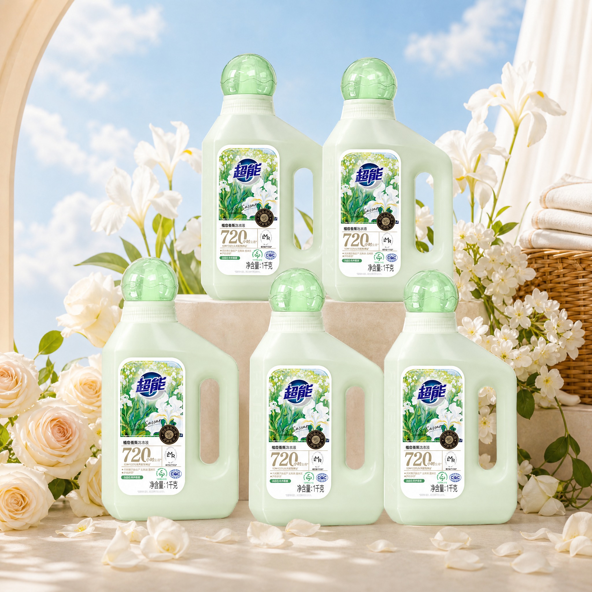 写实摄影，电商产品大片质感，阳光斜射入室，自然光与室内光交织，… - 图片创意预览