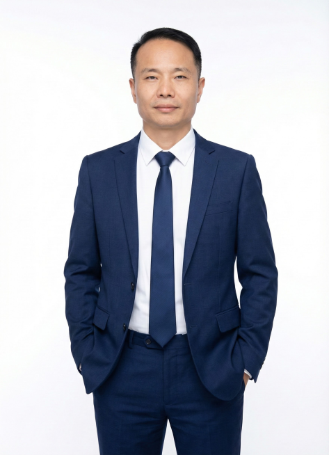 发型 脸型 面部不变 生成第一张的服装 全身照预览效果