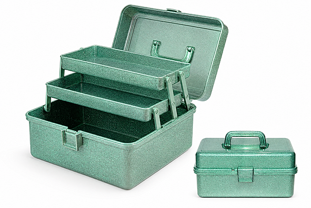 [第1屏] Multi-layer Portable Storage Box Closed & Open display. This page uses [image2] as a layout reference, the style is consistent. [Atmosphere/Style] Clean white background, commercial product photography, highlight product structure, fresh and simple. [Element layout] Upper part: the box is opened, showing the three-layer telescopic tray structure of the sage green glitter storage box, maintaining the product shape, glitter texture and sage green color of the original picture, the structure is clearly displayed, and the folded box is placed in the lower right corner, the product is placed naturally, the focus is clear. [Light and shadow texture] Soft top main light, highlight the plastic glitter texture, soft shadow, clear product outline, natural layered. [Color matching] Pure white background, sage green main color, visually coordinated. [Perspective composition] 3:2 vertical main image composition, the upper half opens the structure, the lower right corner places the closed box, clear level. [Text layout] No extra text is needed, focus on product display. [Proportion resolution] 3:2, 4K resolution, high definition. [Negative prompt] Product deformation, structure error, color mismatch, Chinese characters, watermark, background clutter.