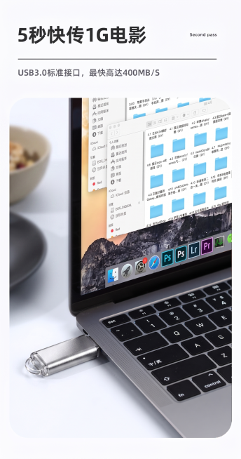 用图1商品替换掉图2商品，并对商品进行商业级精修，光影立体感强烈，材质明暗关系强烈，使图1匹配图2中正确的光影和透视关系。预览效果