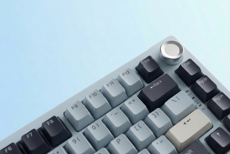 保持原图内容不变，将图片尺寸调整为970*600像素，画面清晰无变形预览效果