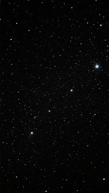 深邃纯粹的黑色背景，布满无数大小不一、亮度各异的白色光点，如同浩瀚夜空中闪烁的繁星，光点分布自然且疏密有致，部分区域光点较为密集形成朦胧的星团效果，整体营造出宁静、神秘而又浩瀚无垠的宇宙星空氛围，画面简洁而富有深邃的空间感。预览效果