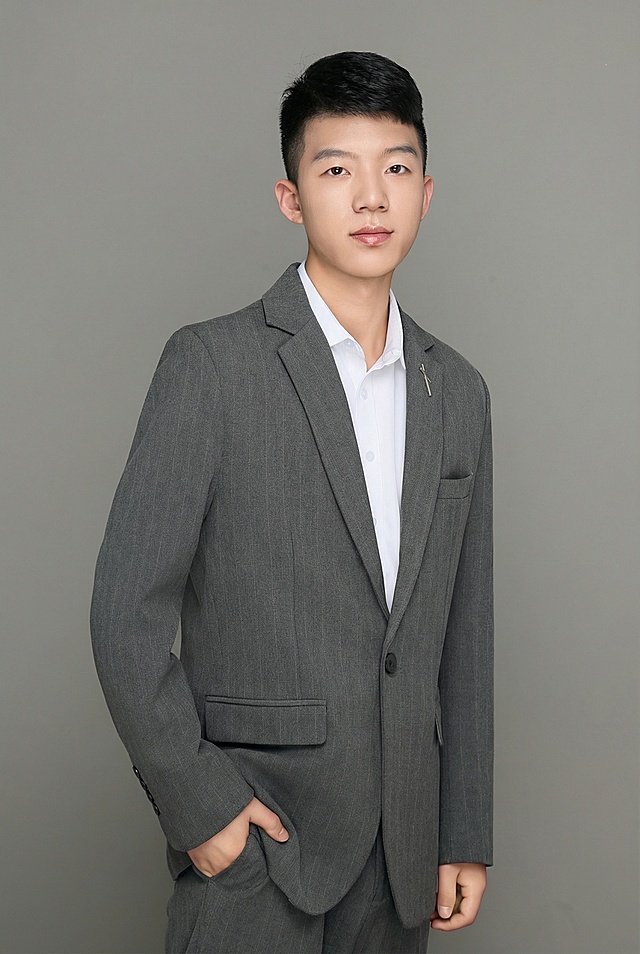  相片修复，高清摄影感