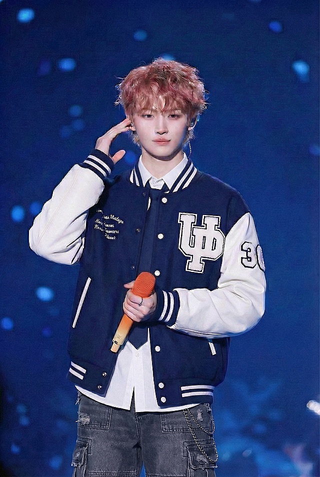 裤子换成这种侧面加一个链子