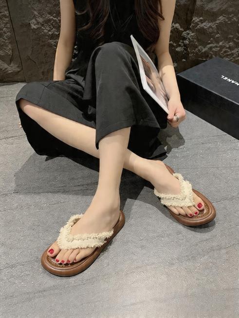 保持原图内容不变，将图片比例调整为3:4预览效果