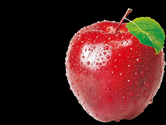 去掉切开的苹果以及后面的苹果