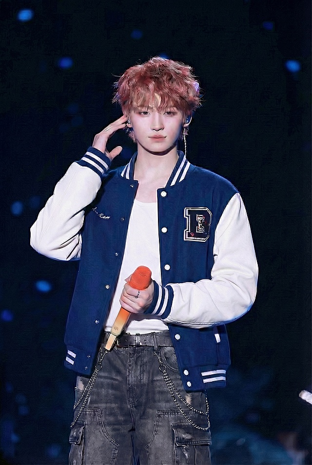 再加一条链子，其他保持不变