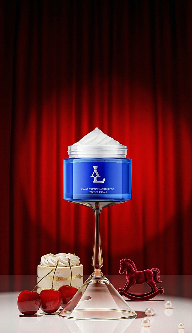 在樱桃的后面加个高度只到脚杯一半的小蛋糕，其余保持不变