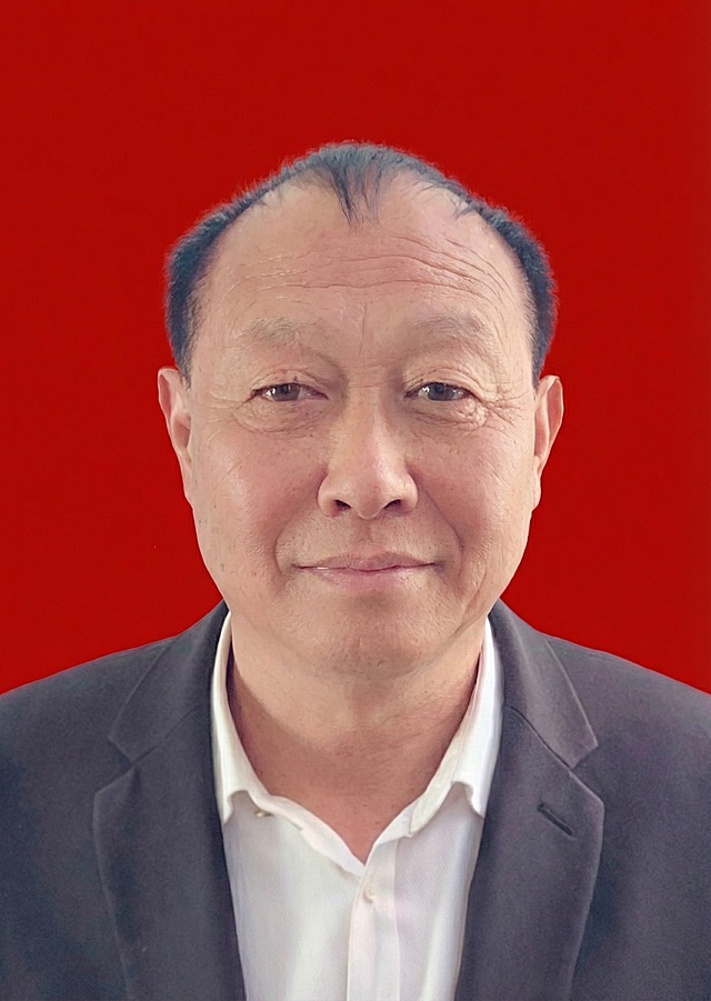 生成红底正装证件照