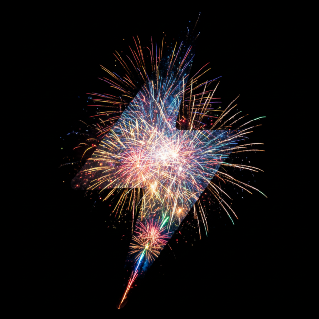 闪电形状的烟花，五彩缤纷的，黑色纯色背景预览效果