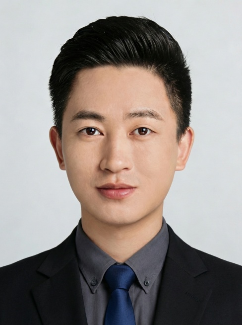 将人物衣着修改为黑色西装，深灰色衬衫，深蓝色领带，保持人物神情、表情及毛发细节不变，符合港澳通行证证件照标准预览效果