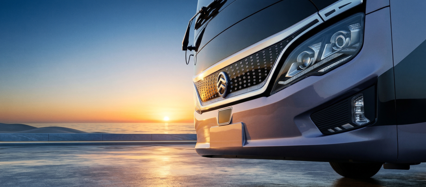 在灰色部分添加背景，商业摄影，低角度仰拍，黄昏暖金色落日与冷蓝色渐变天空，海边环境，冷暖对比色调，极简高级，豪华新能源汽车风格，高清细节，商业汽车摄影风格，电影感蓝金调，电影感氛围，8K超写实，清晰对预览效果